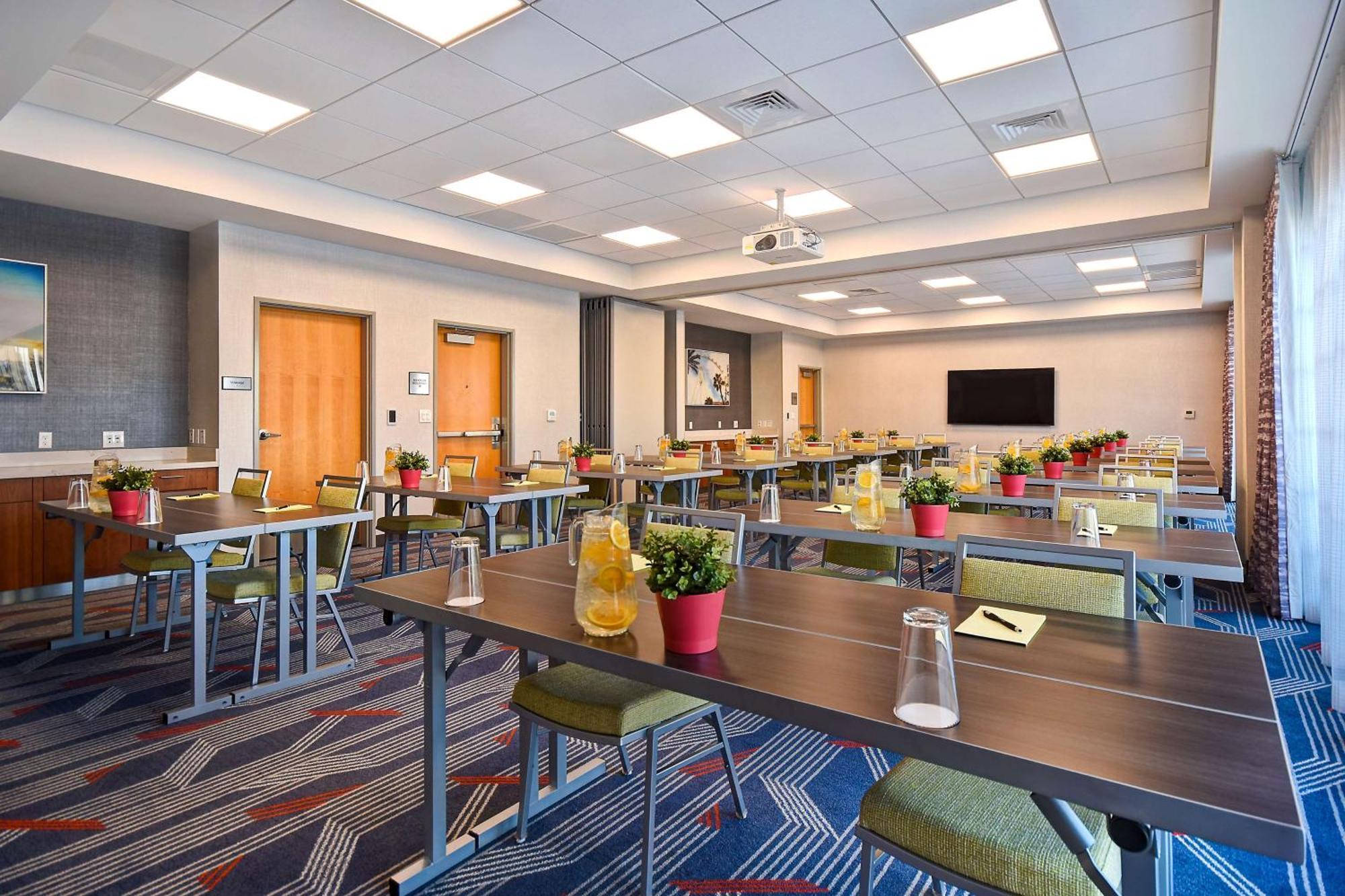 Home2 Suites By Hilton Las Vegas Convention Center - No Resort Fee Kültér fotó