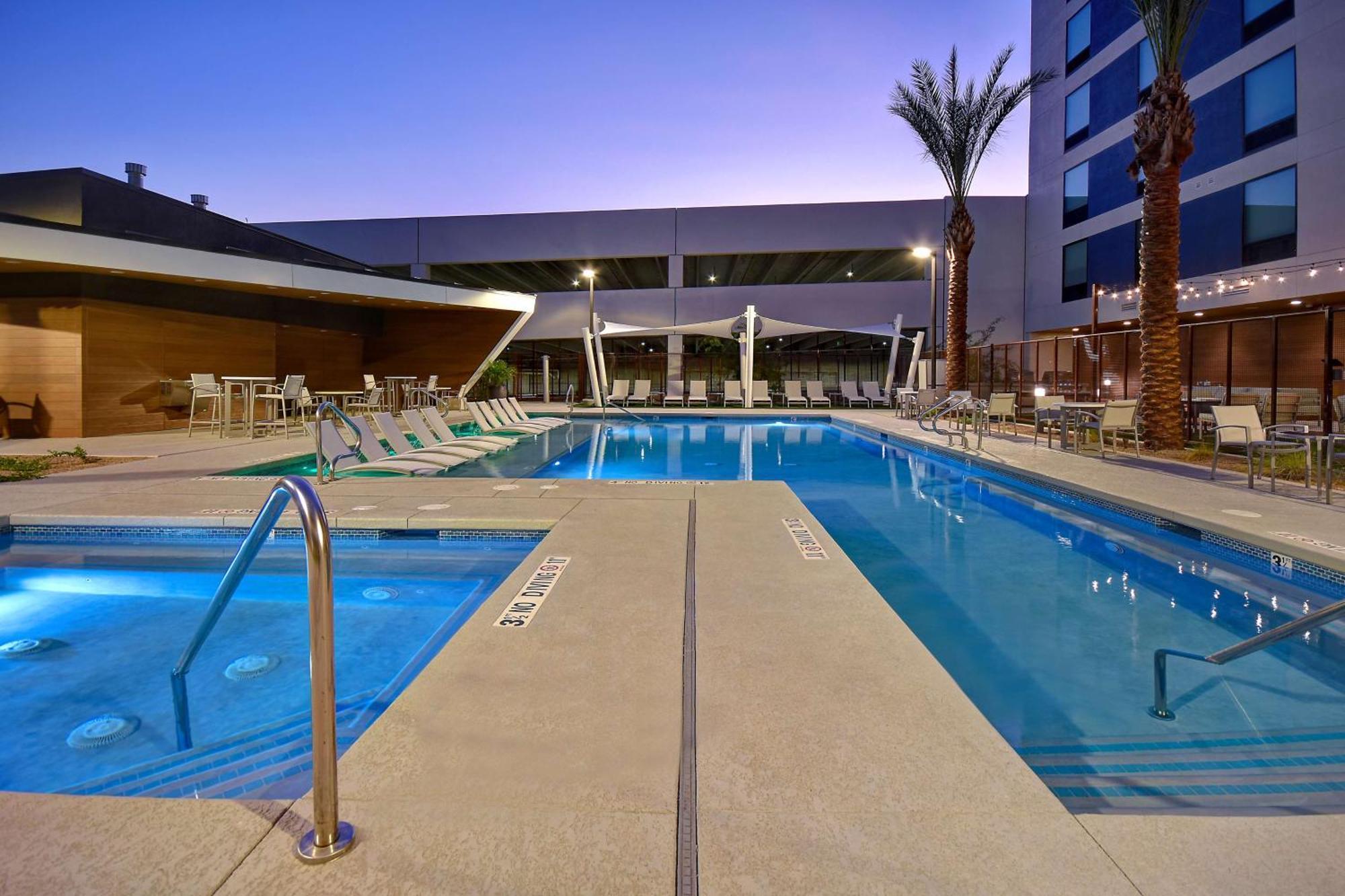 Home2 Suites By Hilton Las Vegas Convention Center - No Resort Fee Kültér fotó